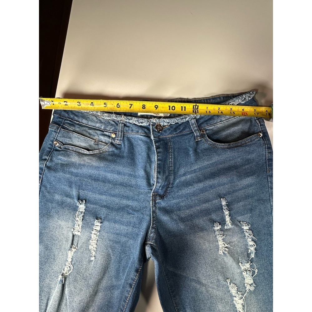 Celebrity Ace Jeans Size 13 Flare Distressed 5-Pocket Denim Bottom Cut 13/27 - Picture 7 of 11